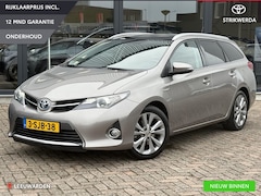 Toyota Auris Touring Sports - 1.8 Hybrid Lease