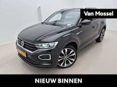 Volkswagen T-Roc - 1.5 TSI Sport Business R 150 PK | R-line | Automaat | Navigatie | Camera | Stoelverwarming