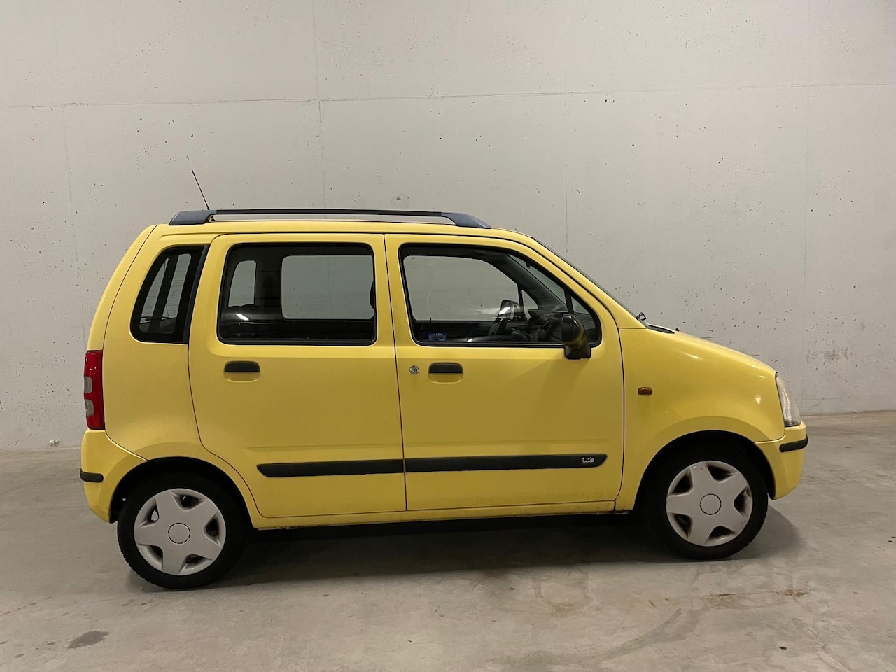 Suzuki Wagon R+ - 1.3 GLS 5drs. Airco 5drs. - AutoWereld.nl
