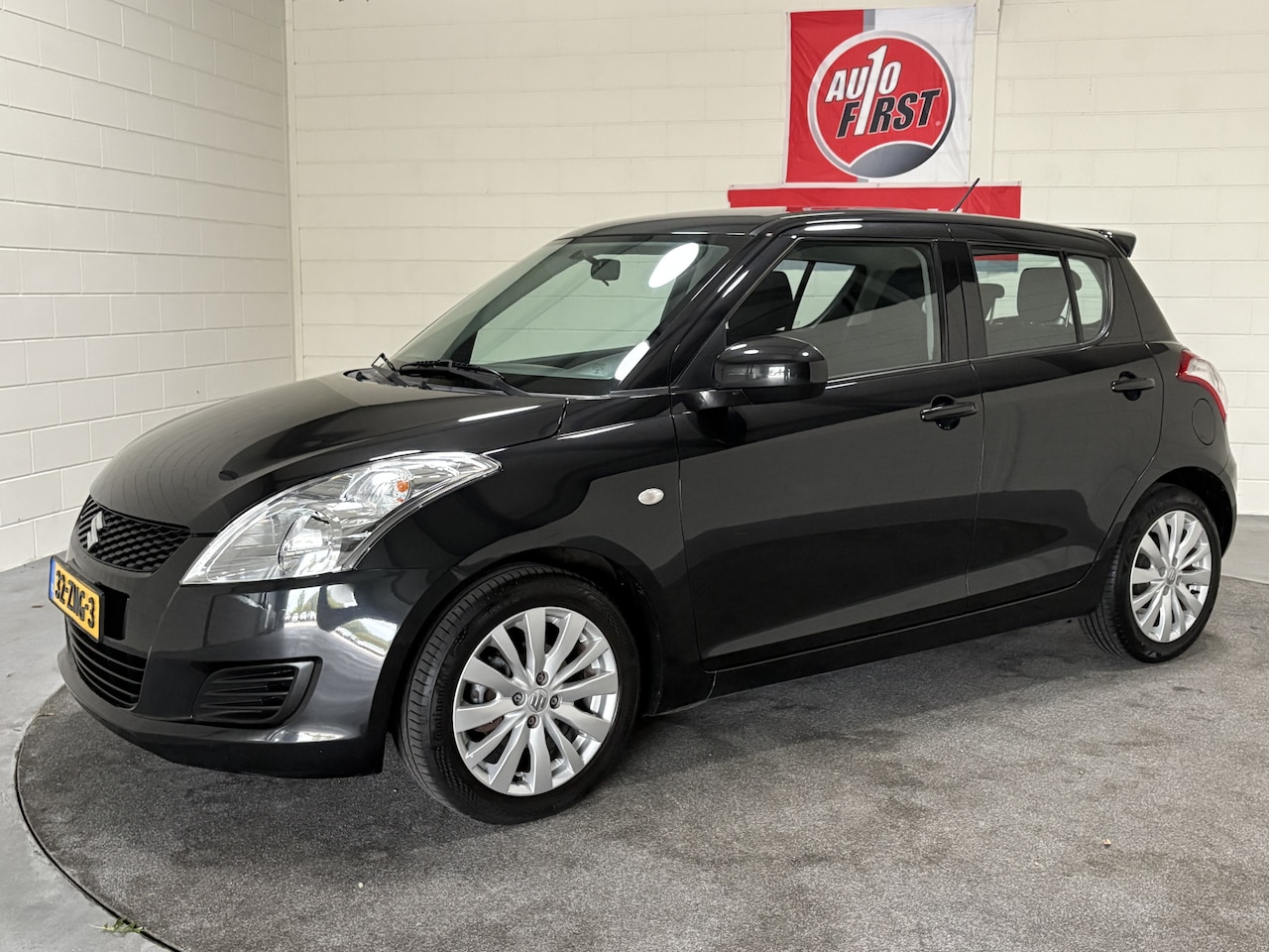 Suzuki Swift - 1.2 Bandit EASSS 1.2 Bandit EASSS, 5 deurs, Volledig onderhouden, Airco, Cruise, Lichtmetaal, Isofix, Prijs - AutoWereld.nl