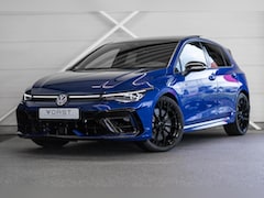 Volkswagen Golf - 2.0 TSI 4Motion R Performance Pano Akra DCC