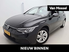 Volkswagen Golf - 1.0 TSI Life 110 PK | Apple Carplay | Android Auto | Climate Control | Adaptive Cruise Con