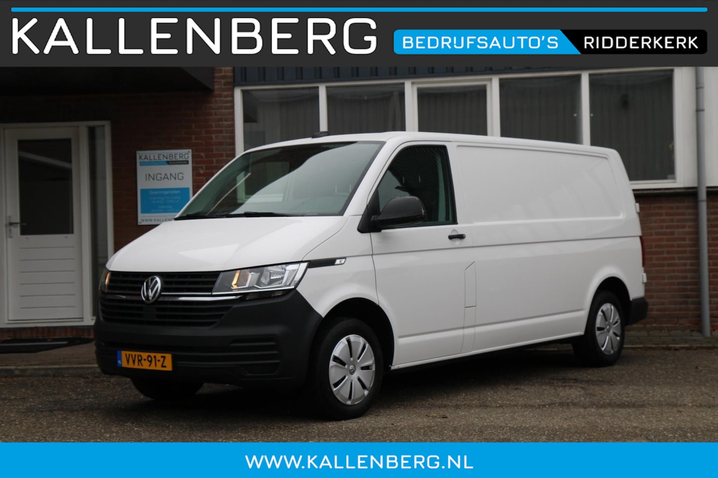 Volkswagen Transporter - 2.0 TDI 110PK L2H1 Business / Camera / trekhaak / App connect / Cruise - AutoWereld.nl