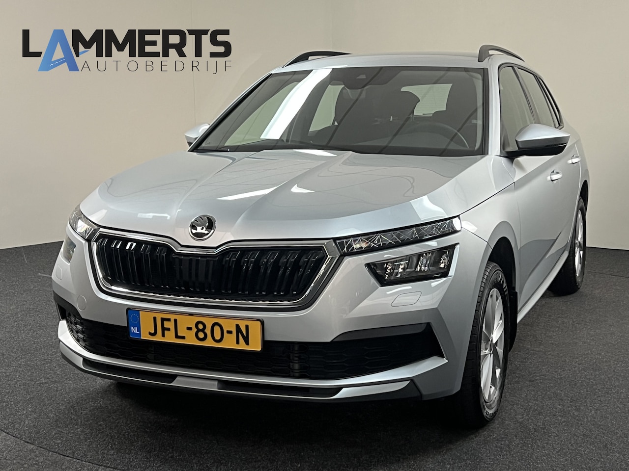Skoda Kamiq - 1.0 TSI Ambition 110 PK DSG7 inklapb. trekhaak / Apple Carplay / PDC / Camera / Stoelverw. - AutoWereld.nl