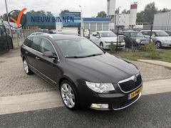 Skoda Superb Combi - 1.8 TSI Elegance Bns*NETTEAUTO*TREKHAAK