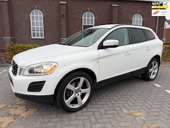 Volvo XC60 - 2.0T Kinetic AUTOMAAT 2011 NL AUTO APK RIJKLAAR