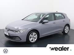 Volkswagen Golf - 1.0 TSI Life | 110 PK | Navigatiesysteem | Achteruitrijcamera | Adaptive cruise control |