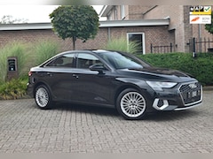 Audi A3 Limousine - 30 TFSI Business Edition 110 PK Aut. Adaptive Virtual Keyless Stoelverwarming 17''