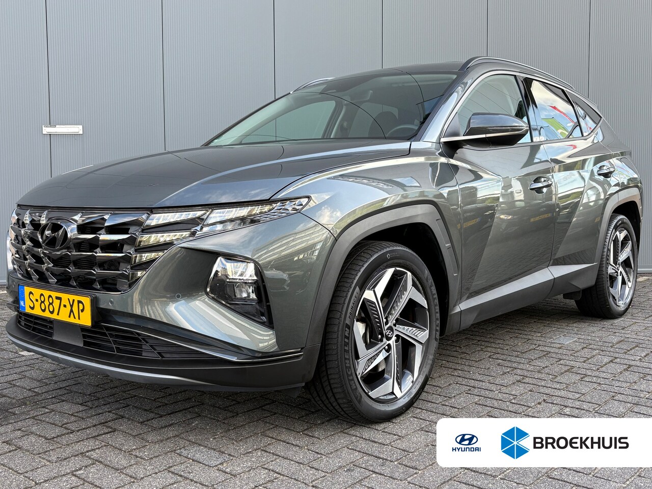 Hyundai Tucson - 1.6 T-GDI PHEV 265pk Comfort Smart 4WD | Camera | Carplay | Keyless | Navigatie | Full - L - AutoWereld.nl