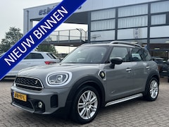 MINI Countryman - 2.0 Cooper SE ALL4 Navigatie Sportstoelen Camera Keyless Led Dab Carplay Parkeersensoren S