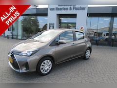 Toyota Yaris - 1.5 Hybrid Automaat Active, Navi, Camera