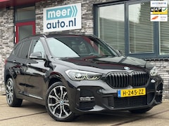 BMW X1 - 20i High Executive M-SPORT VOL PANO l TREKHAAK l KEYLESS l LEDER l ORG.NL l DEALER OND l 1