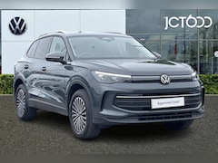 Volkswagen Tiguan - 1.5 eTSI Life Edition | Automaat | Stoelverwarming | Digital Cockpit | Navigatie | Achteru