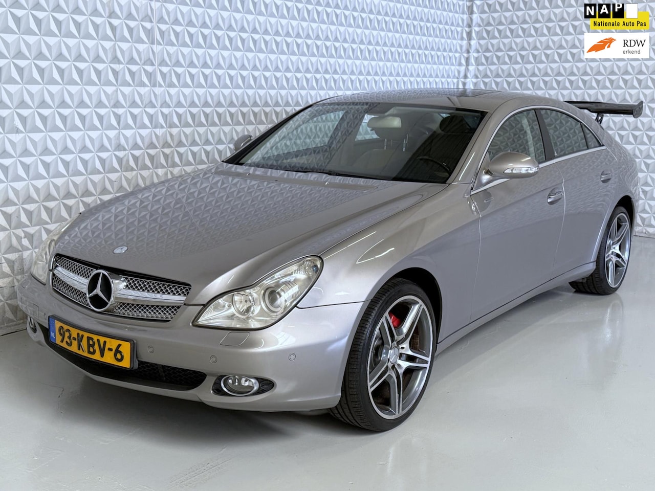 Mercedes-Benz CLS-klasse - 350 V6 Trekhaak / 207.000km (2005) - AutoWereld.nl