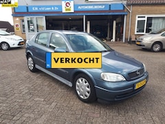 Opel Astra - 1.6-16V Club RADIO/AIRCO/ELEC RAMEN VOOR/NIEUWE APK/1E EIGENAAR