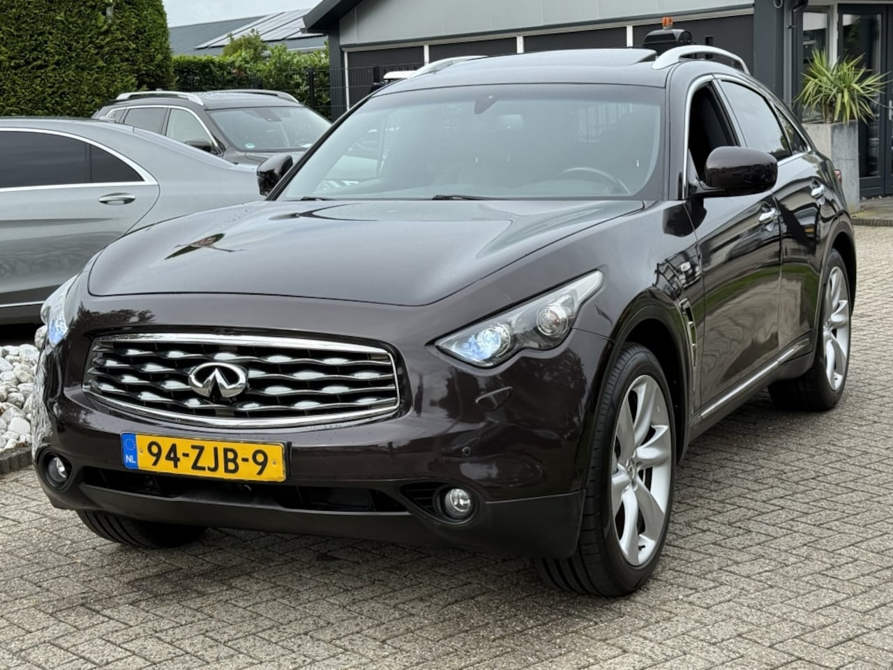 Infiniti FX - 37 S Automaat 2011 Bijna Youngtimer VOL FX37 - AutoWereld.nl