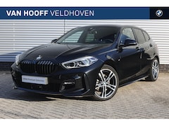 BMW 1-serie - 118i High Executive M Sport Automaat / Sportstoelen / Achteruitrijcamera / LED / M Sporton