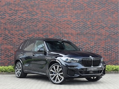 BMW X5 - 40d xDrive | Pano - Trekhaak - HUD - Laserlicht