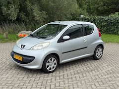 Peugeot 107 - 1.0-12V XS AUTOMAAT I ELEC RAMEN I NETTE AUTO