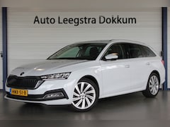 Skoda Octavia Combi - 1.4 TSI iV PHEV Business Edition Trekhaak | Camera | Carplay | Navi | Adapt. Cruise | Keyl