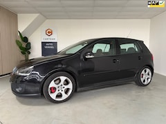 Volkswagen Golf - 2.0 TFSI GTI Airco, LMV, Trekhaak, Navigatie