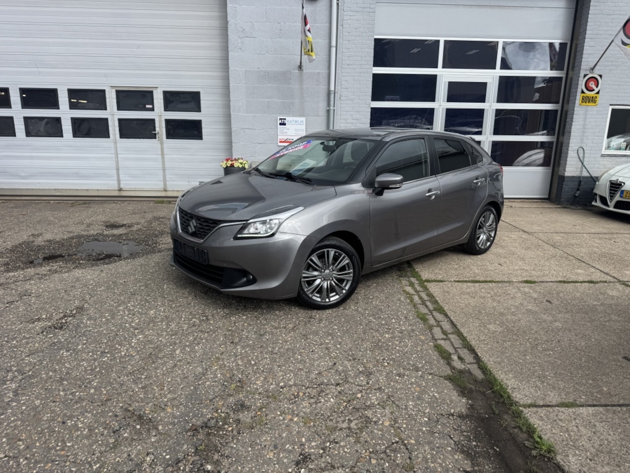 Suzuki Baleno - 1.2 SH High Exec. - AutoWereld.nl