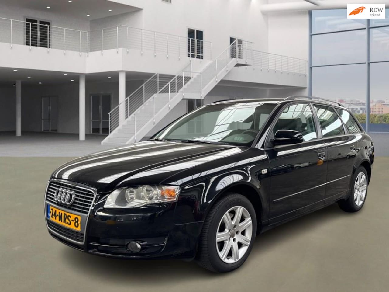 Audi A4 Avant - 1.8 Turbo Pro Line PSENSOR CRUISE TREKHAAK 2 X SLEUTELS - AutoWereld.nl