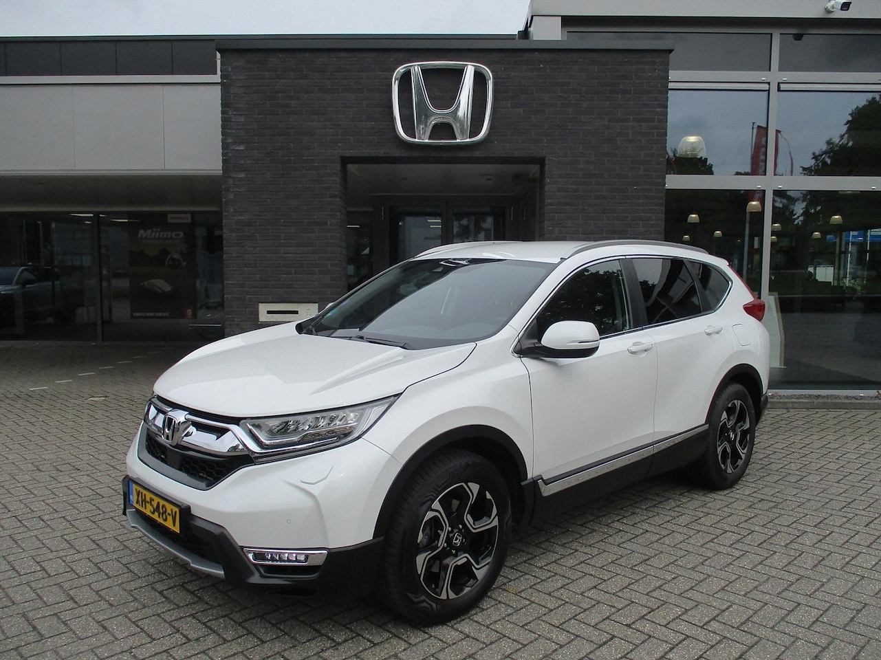 Honda CR-V - 1.5 i-VTEC 4WD- CVT- Lifestyle | Rijklaar - AutoWereld.nl