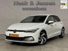 Volkswagen Golf - 1.0 eTSI Life Business Automaat Navi Cruise