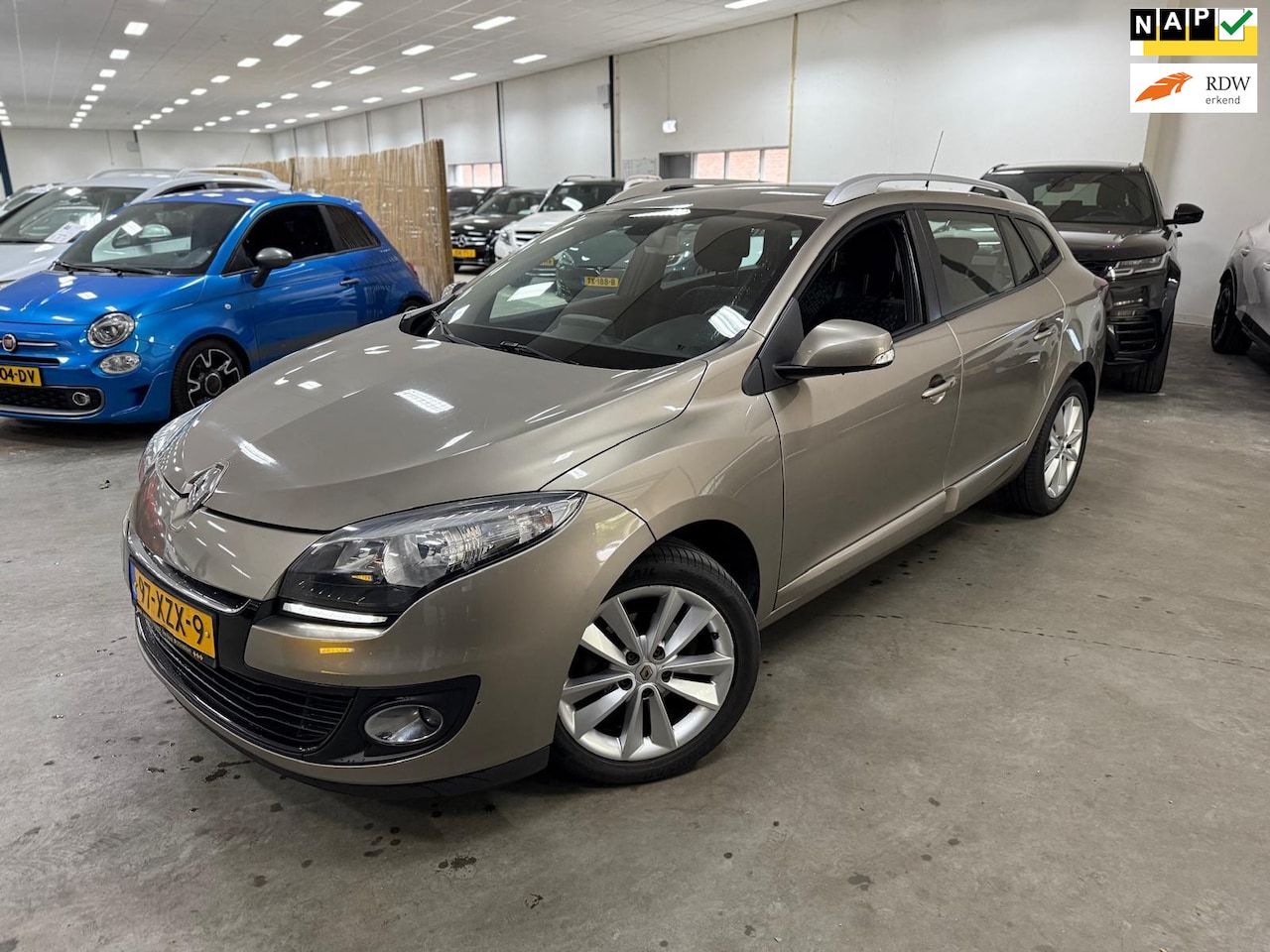 Renault Mégane Estate - 1.2 TCe Expression / NAP / NAVI / NIEUWE APK / NETTE AUTO - AutoWereld.nl