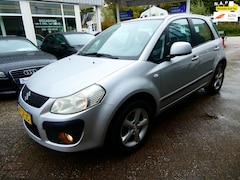Suzuki SX4 - 1.6 Exclusive 107pk Clima 144.000km. Trekhaak 1200kg. Hoge instap