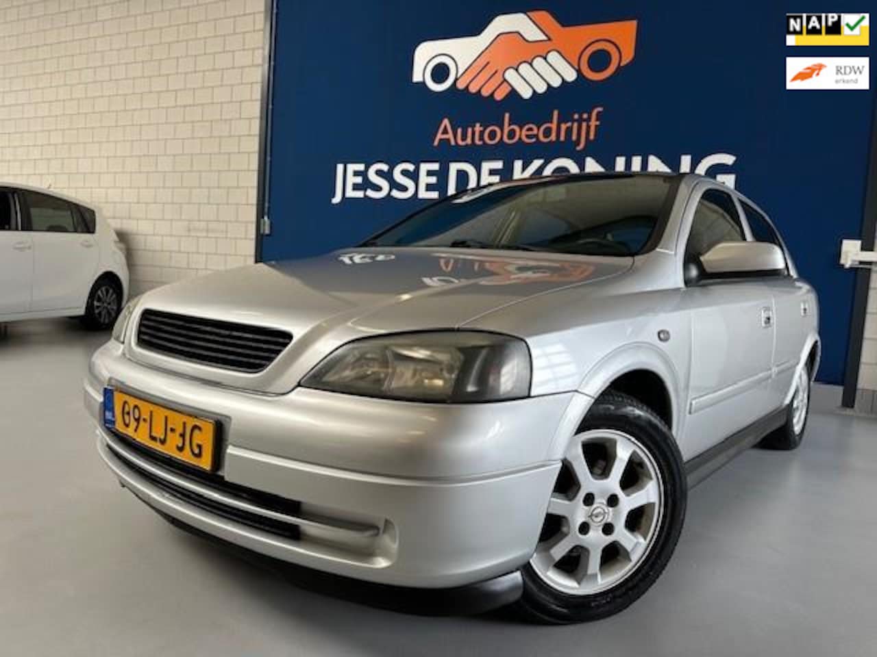 Opel Astra - 1.6 Njoy/bj.2003/ 5 deurs/ airco/sportvelgen/trekhaak/stuurbekrachtiging/APK tot 03/2026 e - AutoWereld.nl