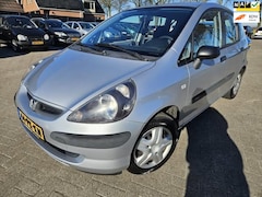 Honda Jazz - 1.2 S 5Drs. 2004. Airco/Trekhaak/Elektrische ramen/CV Etc. APK 06-2026