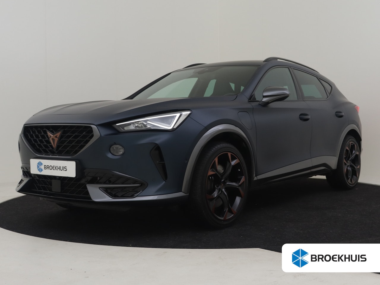 CUPRA Formentor - VZ e-Hybrid 245pk Lederbekleding | Dodehoekdetectie | Park assist | Elektrische bestuurder - AutoWereld.nl