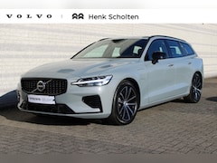 Volvo V60 - 2.0 T6 Plug-in hybrid AWD Plus Dark | Trekhaak | Visual Park Assist | Open Grid | Voorruit