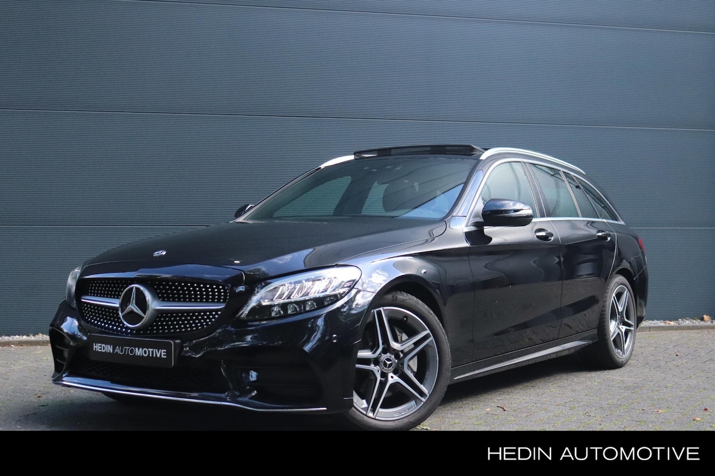 Mercedes-Benz C-klasse Estate - 180 Business Solution AMG | Panorama Dak | Trekhaak | Apple Carplay | Sensoren - AutoWereld.nl