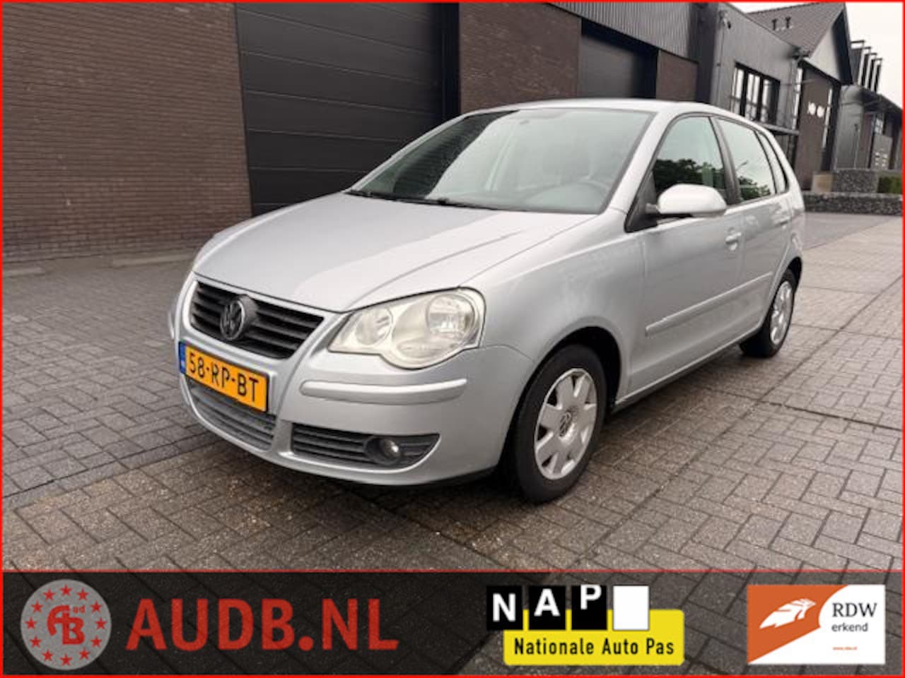 Volkswagen Polo - 1.4-16V Comfortline | AUTOMAAT| 5 DEURS| AIRCO|CRUISE CONTROL| SPORT VLG.| - AutoWereld.nl