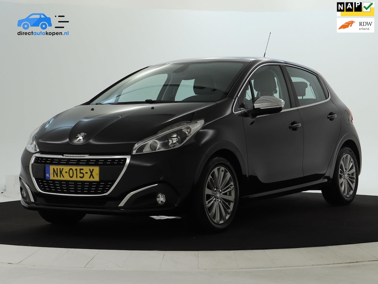 Peugeot 208 - 1.2 PureTech Allure 110PK | NAVI | PANO | Camera - AutoWereld.nl