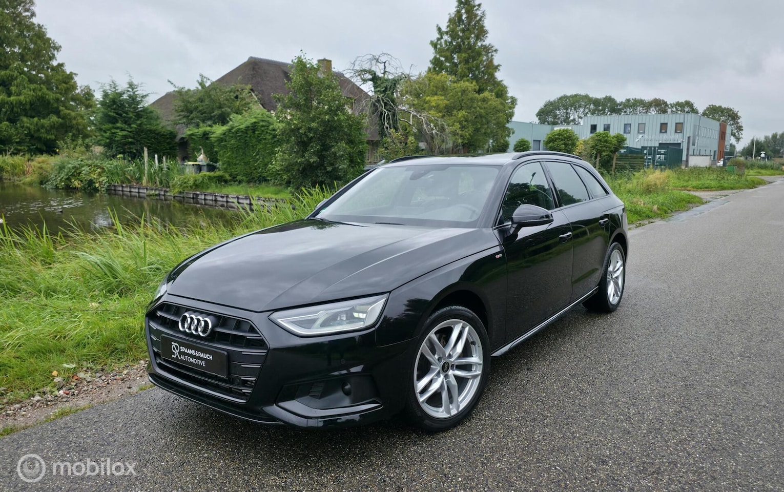 Audi A4 Avant - 35 TFSI S-line / El. Trekh. / Navi / Leder - AutoWereld.nl