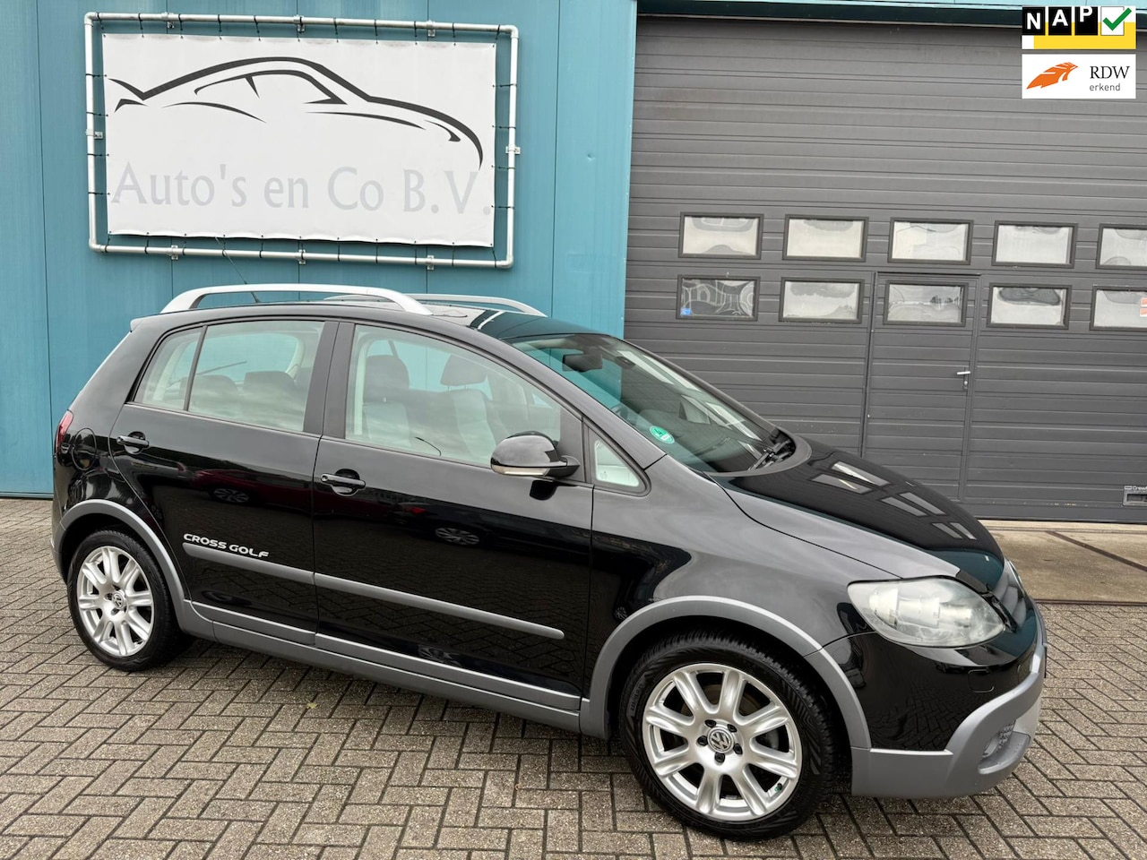 Volkswagen Golf - 1.4 TSI Cross Clima Cruise Navigatie 17"Lm velgen Trekhaak NL Auto NAP Incl nw Apk 11-2026 - AutoWereld.nl