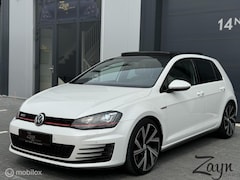 Volkswagen Golf - 2.0 TSI GTI Performance | DSG | PANO | LEDER