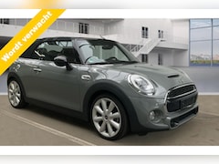 MINI Cabrio - 2.0 Cooper S Leder/Stoelverwarming/2 sets velgen