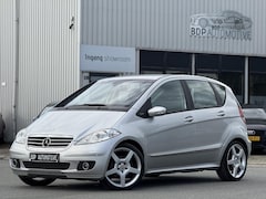 Mercedes-Benz A-klasse - 170 Avantgarde 1ste EIGENAAR/17'' AMG VELGEN/AIRCO/CRUISE/HALF LEER/UNIEK LAGE KM STAND