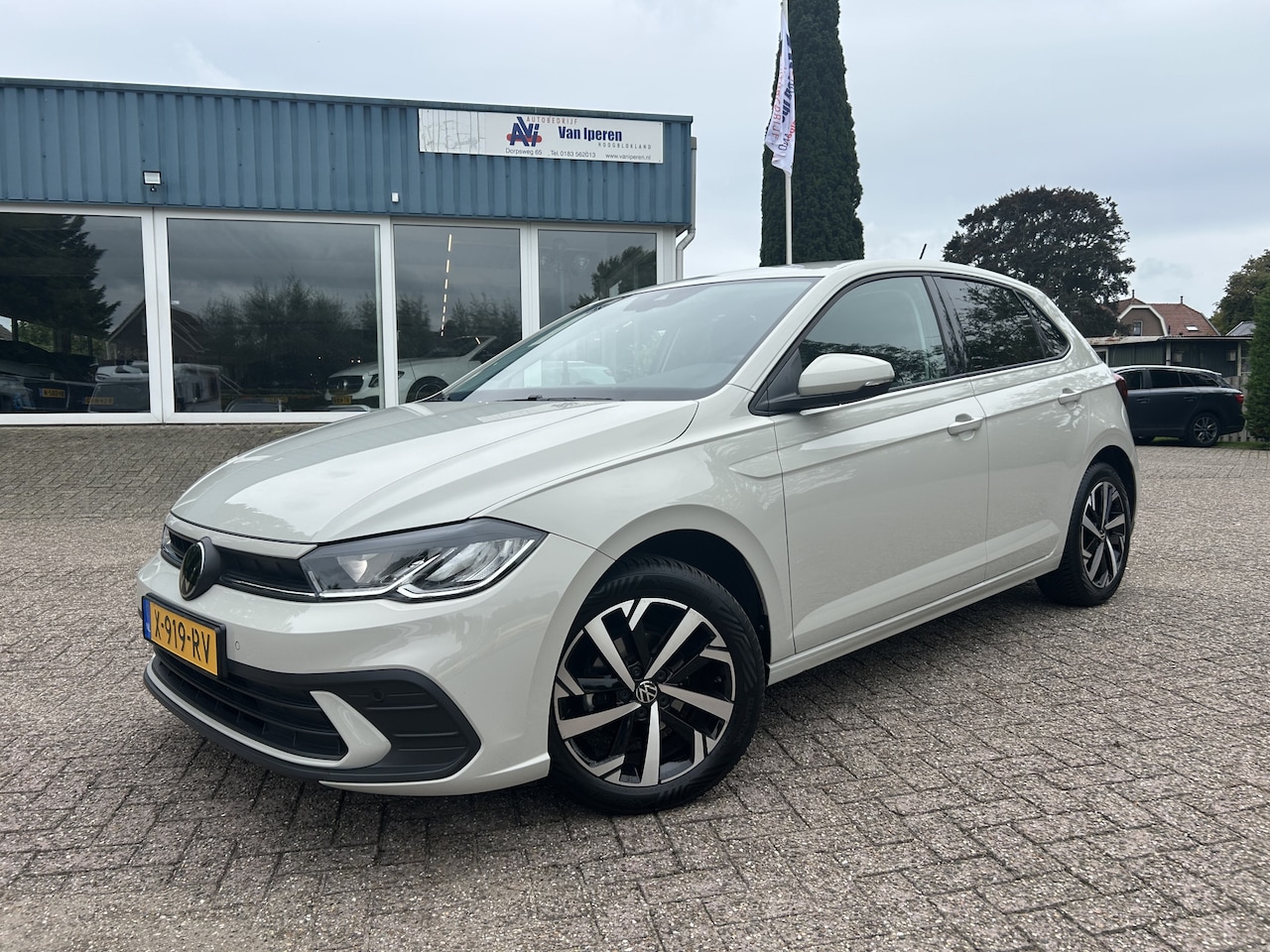 Volkswagen Polo - 1.0 TSI Life Business Automaat - AutoWereld.nl