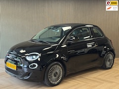 Fiat 500 C - 500e Icon 42kWh CAMERA NAVIGATIE APPLE CARPLAY STOELVERWARMING PDC AIRCO ADAPTIEVE CRUISE
