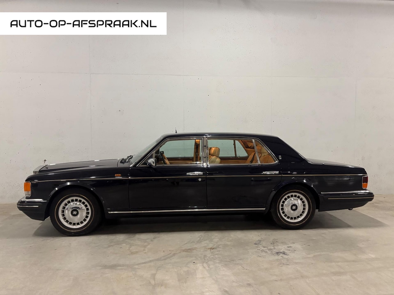 Rolls-Royce Silver Spur - 6.8 Leer 1e Eigenaar Verlengde versie - AutoWereld.nl