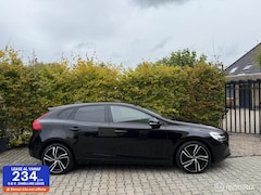 Volvo V40 - 2.0 T4 Automaat Full-Led Leder/stof dealer onderhouden