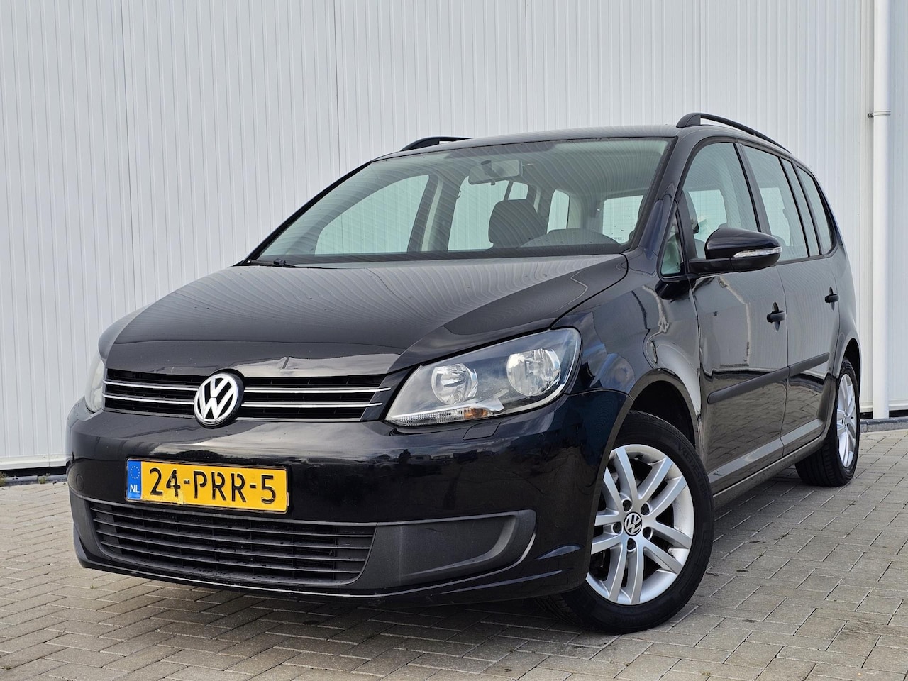 Volkswagen Touran - 1.2 TSI Easyline 7-Persoons bj 2010 Div Opties Nette Auto! - AutoWereld.nl
