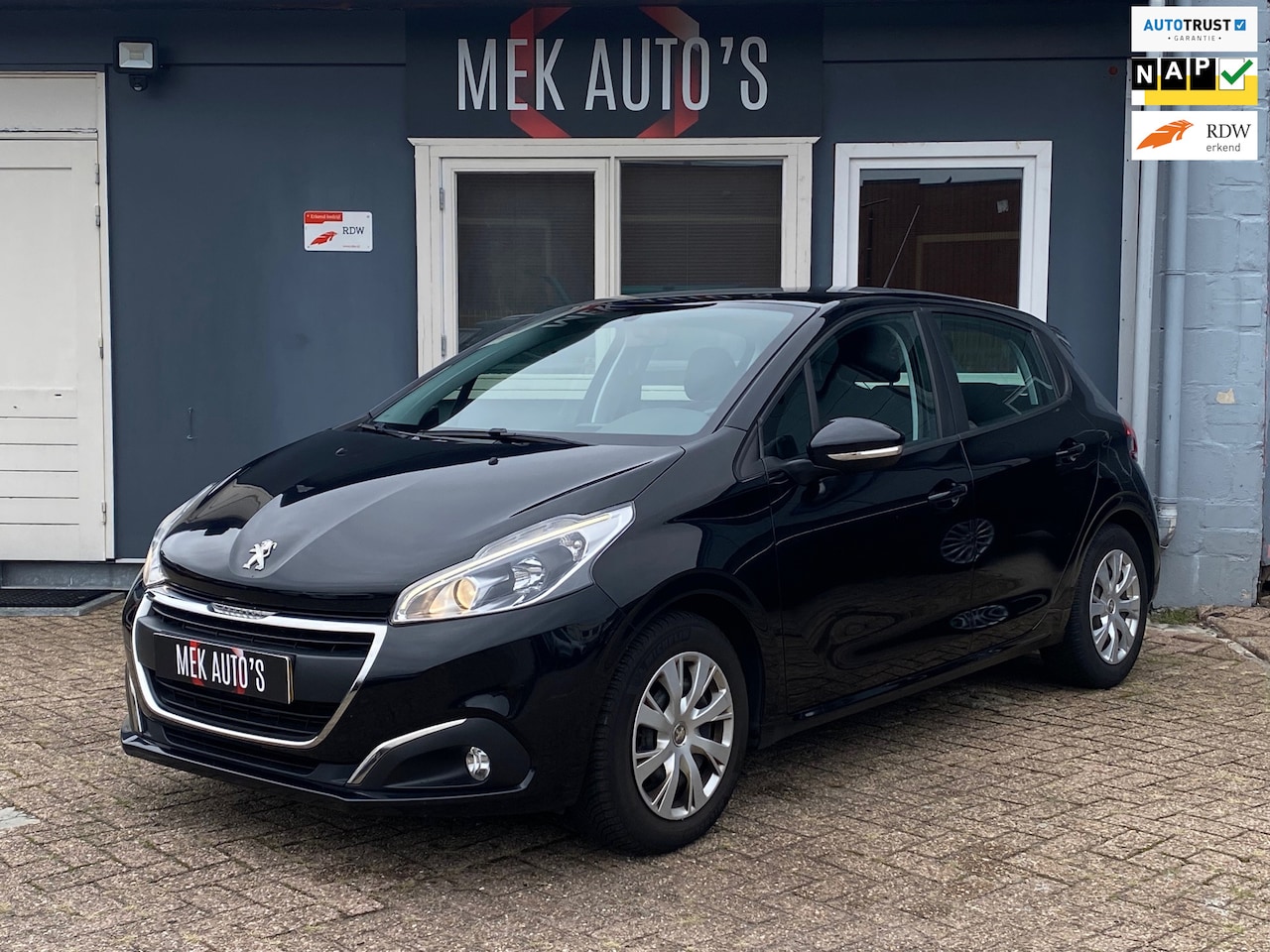 Peugeot 208 - 1.2 PureTech Blue Lion|1e Eigenaar|Airco|Carplay| - AutoWereld.nl