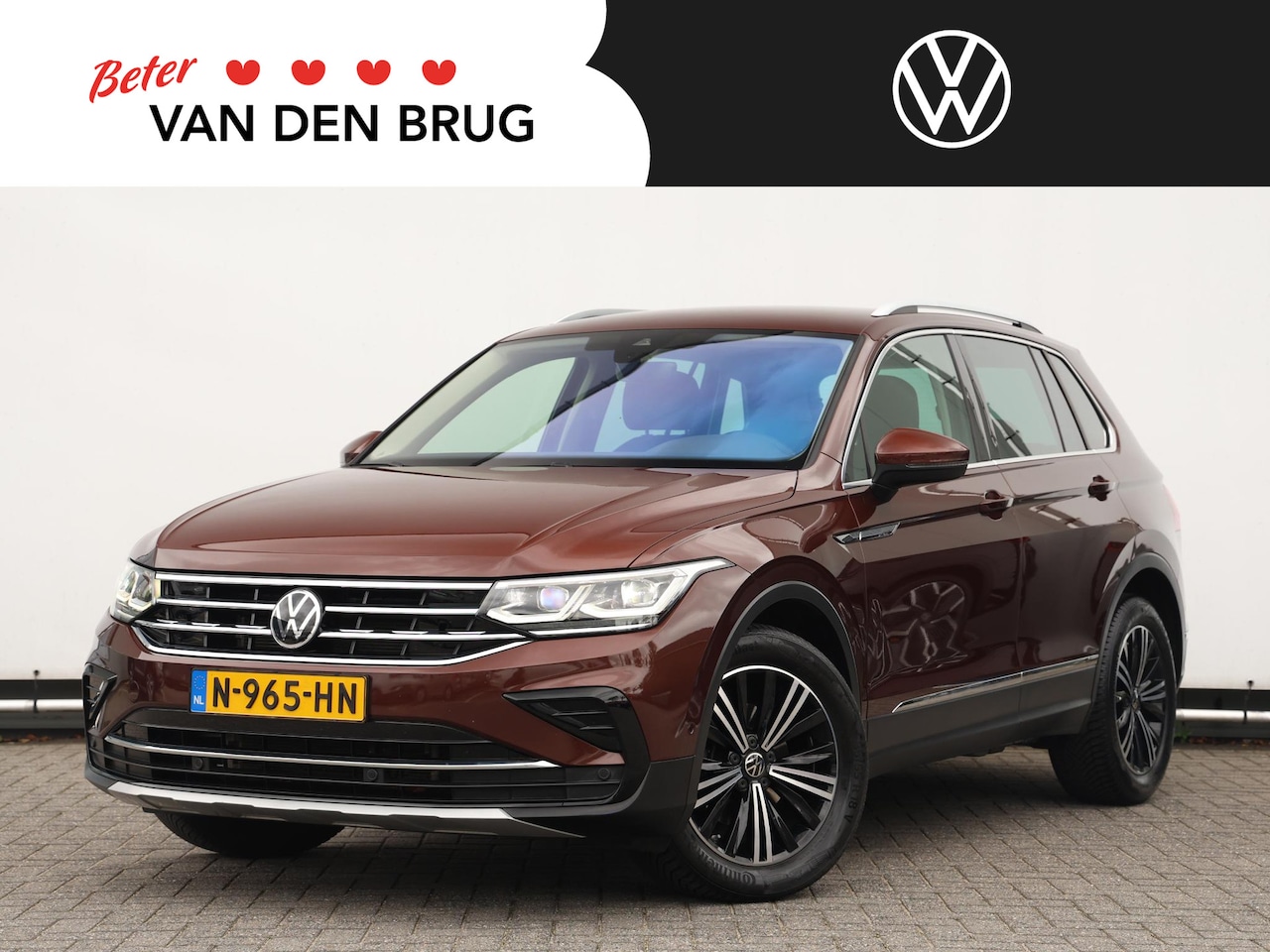 Volkswagen Tiguan - 1.5 TSI Elegance 150PK DSG | Led Plus | Navigatie | Trekhaak | Side assist | Camera | Stoe - AutoWereld.nl